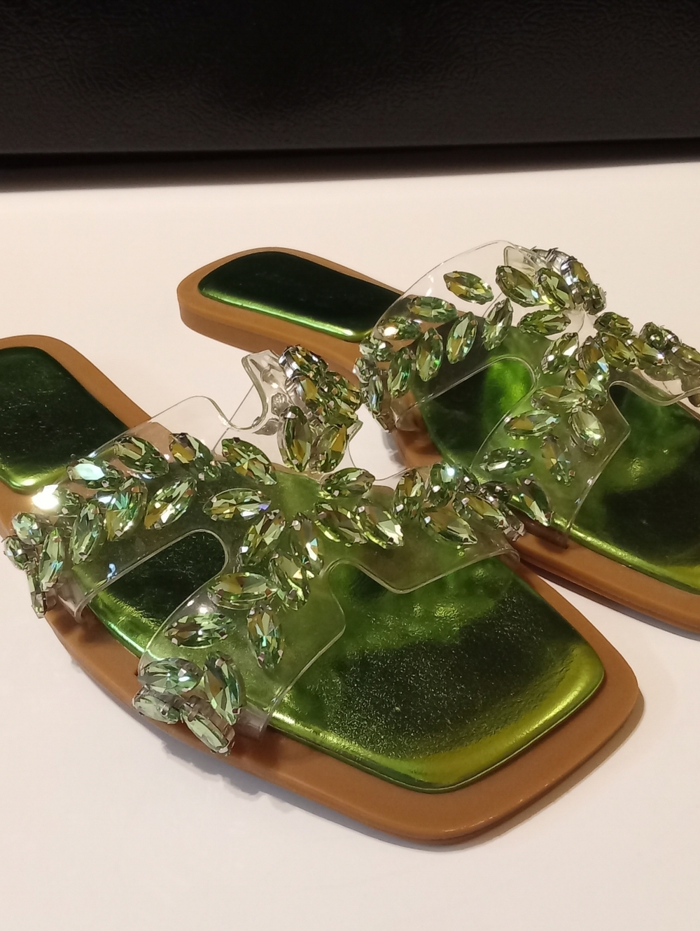 Azalea Wang Slip On Green Sandals 7